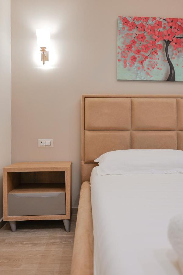 Hotel Roalb Radhime Exterior photo